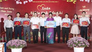 Ấm áp chương trình “Xuân nghĩa tình Dầu khí” trên công trường Nhà máy Nhiệt điện Sông Hậu 1