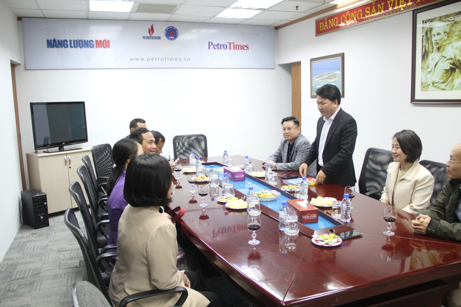 Lãnh đạo VUSTA thăm, chúc Tết Tạp chí Năng lượng Mới - PetroTimes Lãnh đạo VUSTA thăm, chúc Tết Tạp chí Năng lượng Mới - PetroTimes