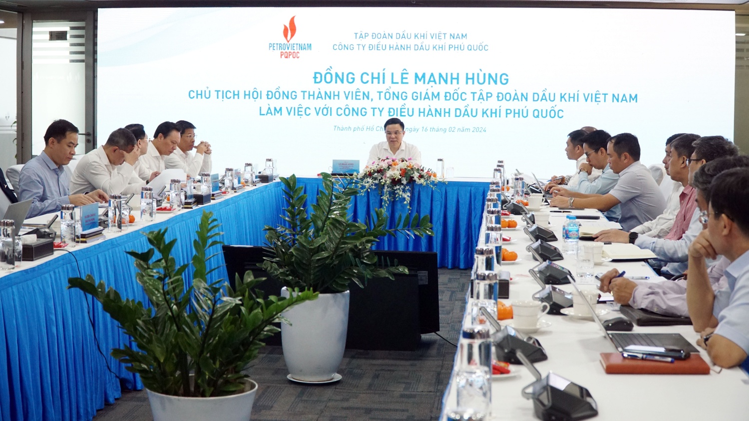 Chủ tịch HĐTV, Tổng Giám đốc Petrovietnam Lê Mạnh Hùng chủ trì buổi làm việc với các đơn vị liên quan về triển khai chuỗi dự án Lô B Chủ tịch HĐTV, Tổng Giám đốc Petrovietnam Lê Mạnh Hùng chủ trì buổi làm việc với các đơn vị liên quan về triển khai chuỗi dự án Lô B