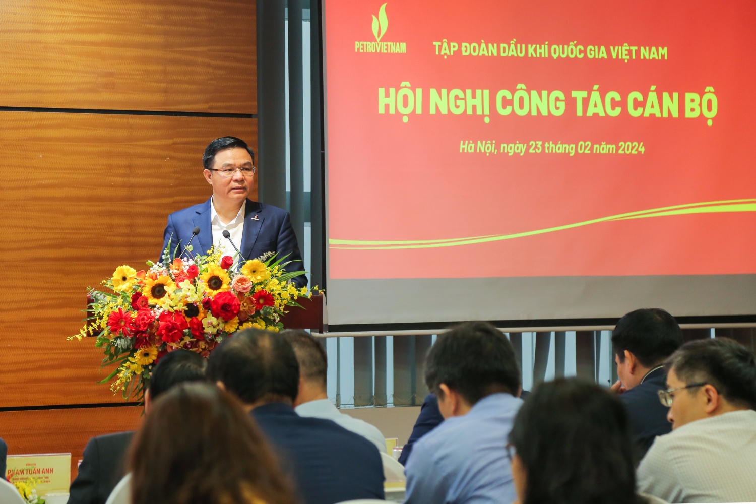 Petrovietnam tổ chức Hội nghị công tác cán bộ giới thiệu nhân sự bổ nhiệm Tổng Giám đốc Tập đoàn Petrovietnam tổ chức Hội nghị công tác cán bộ giới thiệu nhân sự bổ nhiệm Tổng Giám đốc Tập đoàn