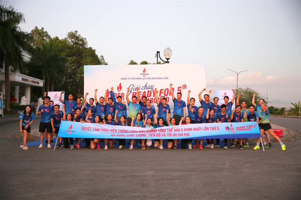 Gần 600 CBCNV BSR và nhà thầu tham gia giải chạy “Ready for 5th Turnaround” Gần 600 CBCNV BSR và nhà thầu tham gia giải chạy “Ready for 5th Turnaround”