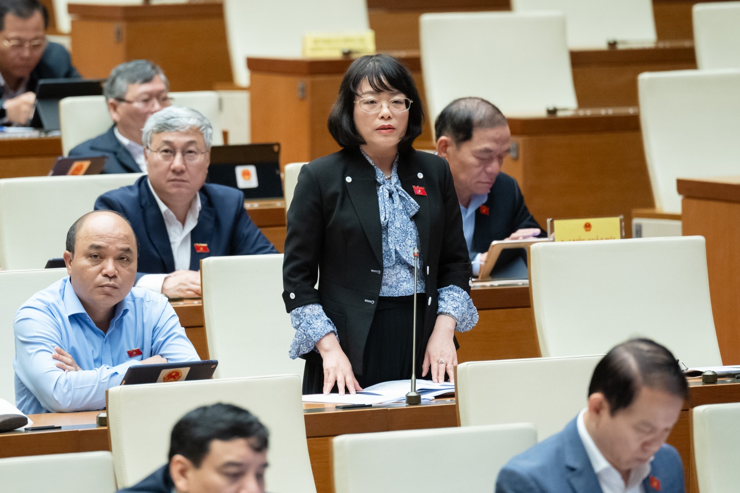 Bộ trưởng Bộ Tài chính phản hồi về mức giá xăng dầu vẫn còn cao Bộ trưởng Bộ Tài chính phản hồi về mức giá xăng dầu vẫn còn cao