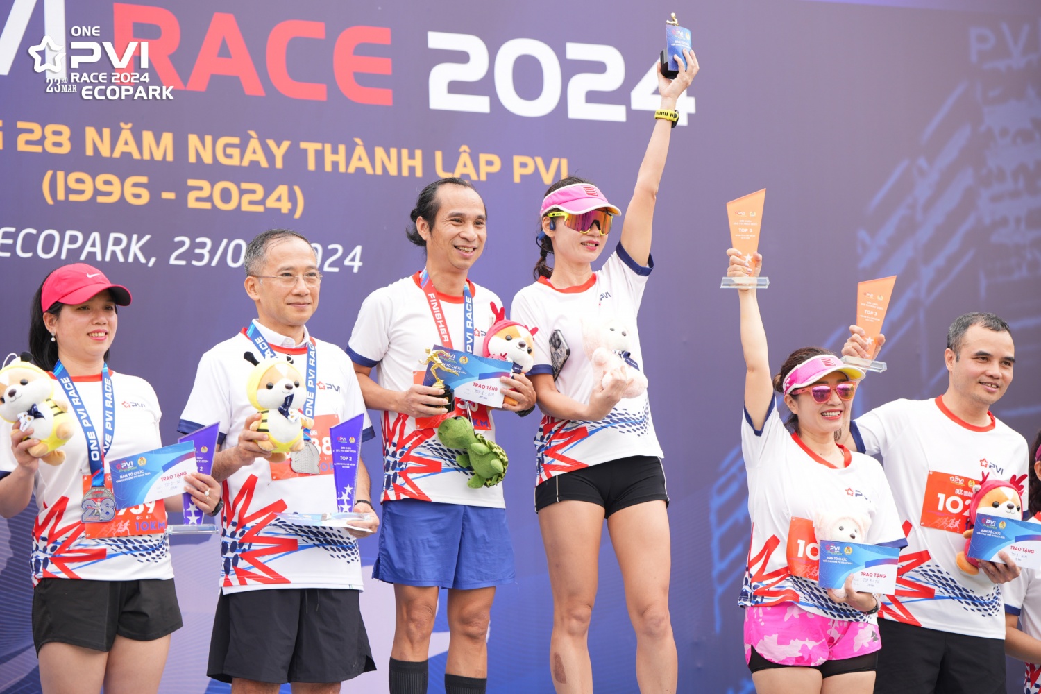 Sôi nổi giải chạy One PVI Race 2024 Sôi nổi giải chạy One PVI Race 2024