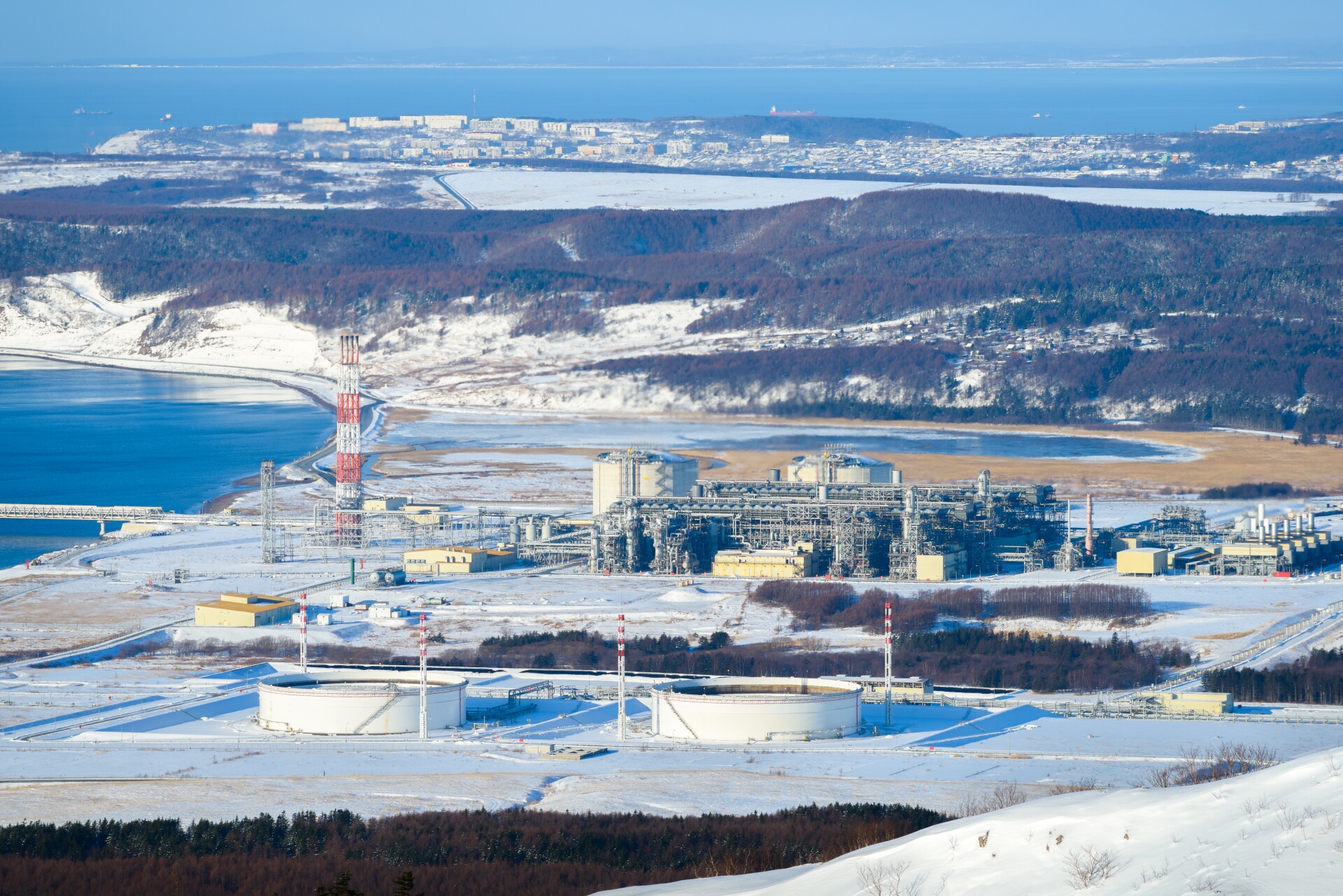 Đơn vị thuộc sở hữu của Gazprom mua lại cổ phần cũ của Shell tại Sakhalin Energy với giá 1 tỷ USD”