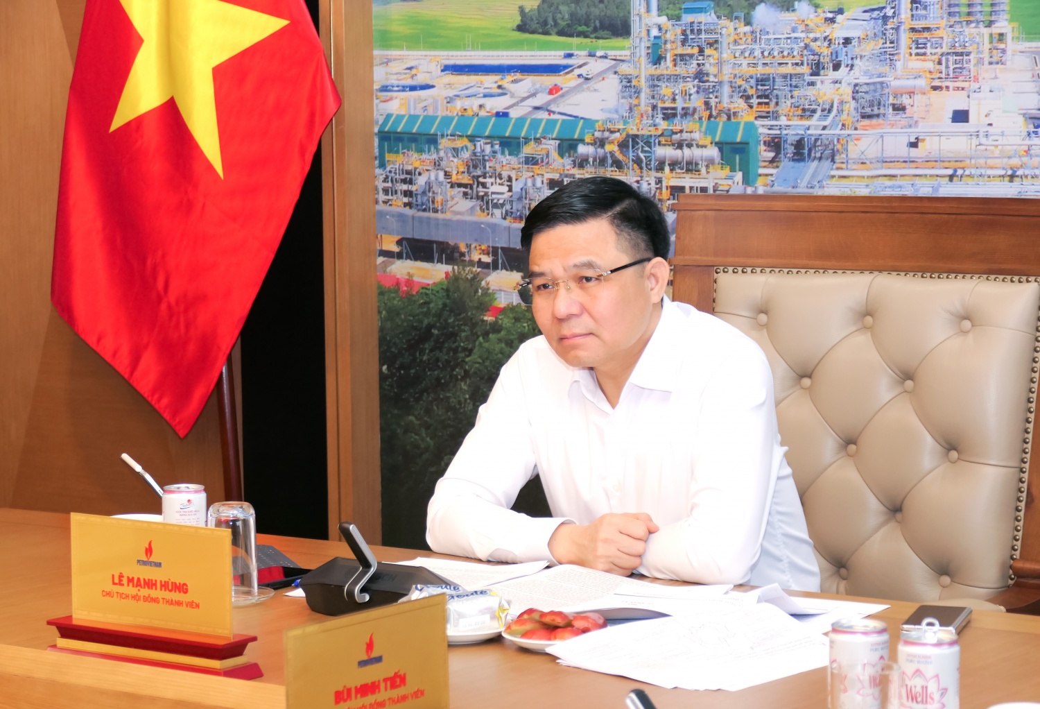 Chủ tịch HĐTV Lê Mạnh Hùng: Củng cố, hoàn thiện công tác kiểm soát nội bộ và quản trị rủi ro trong Petrovietnam Chủ tịch HĐTV Lê Mạnh Hùng: Củng cố, hoàn thiện công tác kiểm soát nội bộ và quản trị rủi ro trong Petrovietnam