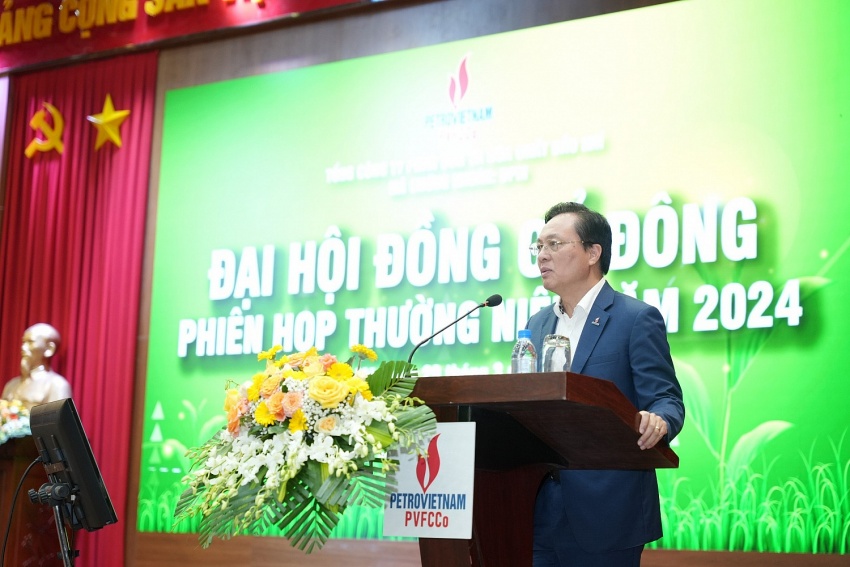 Ông Bùi Minh Tiến phát biểu tại phiên họp Ông Bùi Minh Tiến phát biểu tại phiên họp