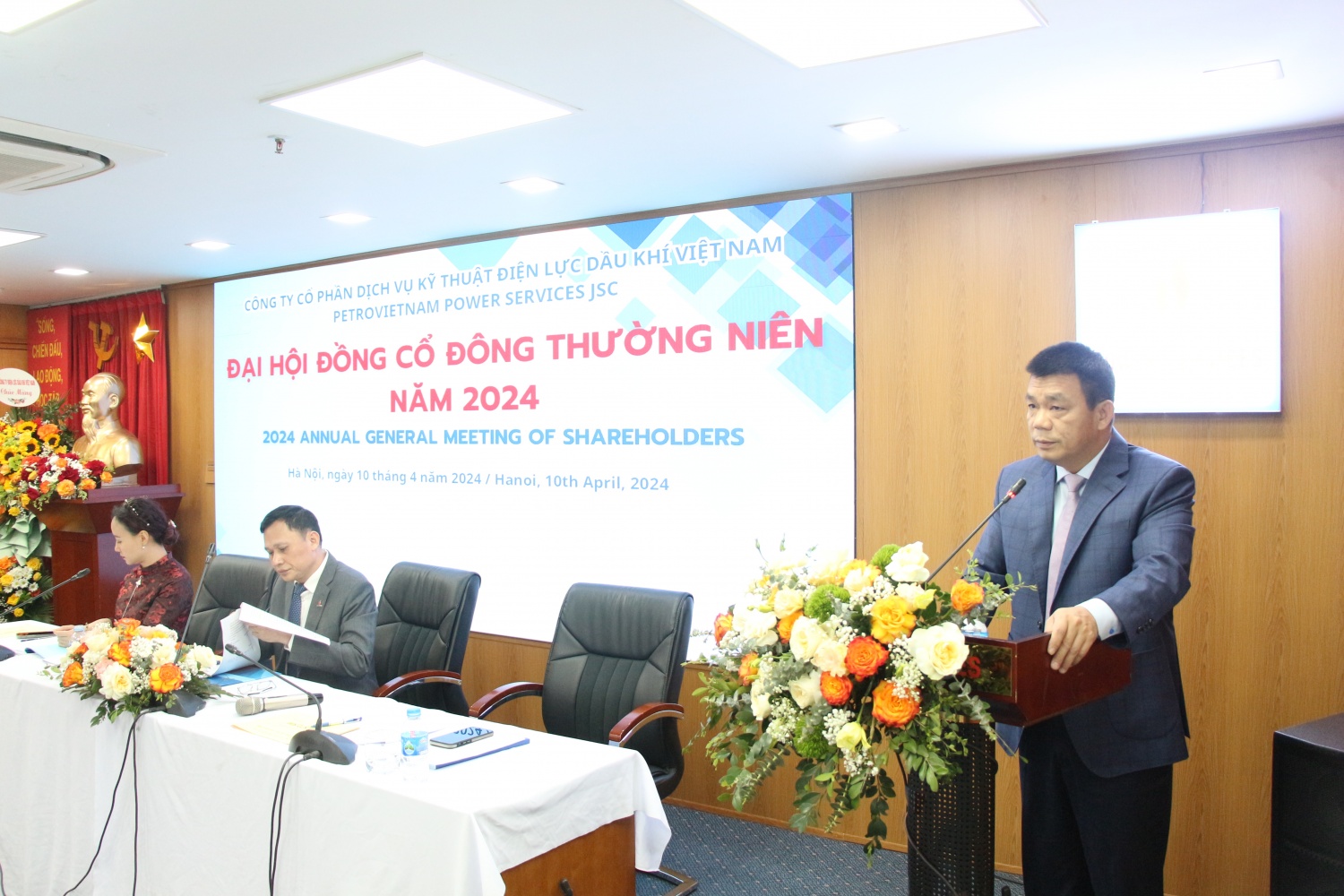 Giám đốc PVPS báo cáo tại Đại hội Giám đốc PVPS báo cáo tại Đại hội