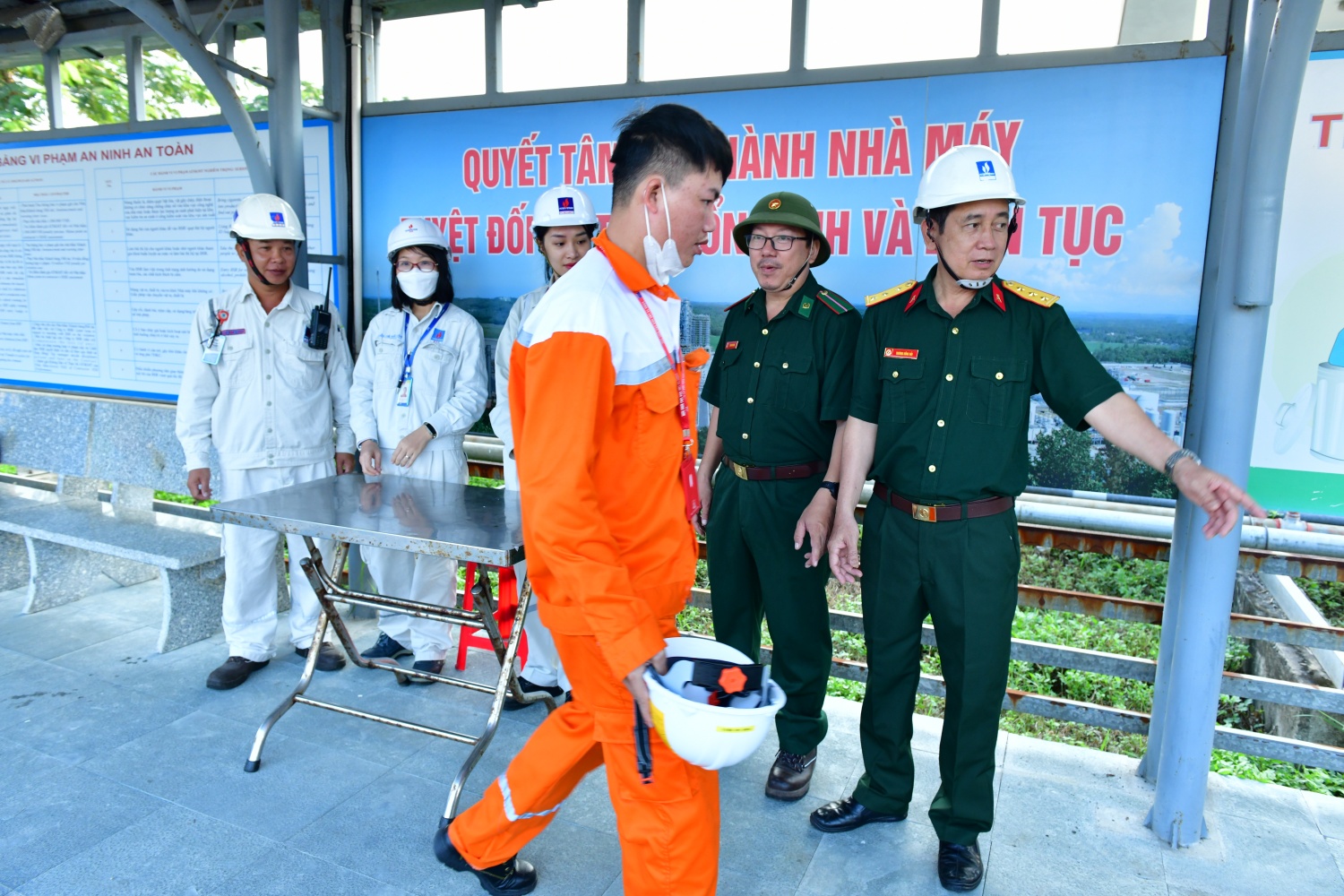 Các tổ chức đoàn thể BSR phát huy tinh thần chủ động, gắn kết và hiệu quả trong quá trình BDTT lần 5 NMLD Dung Quất Các tổ chức đoàn thể BSR phát huy tinh thần chủ động, gắn kết và hiệu quả trong quá trình BDTT lần 5 NMLD Dung Quất
