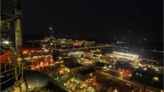 Những người bảo dưỡng "thành phố ngàn sao"