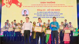 Học tập và làm theo Bác như “vàng càng luyện thì càng trong”