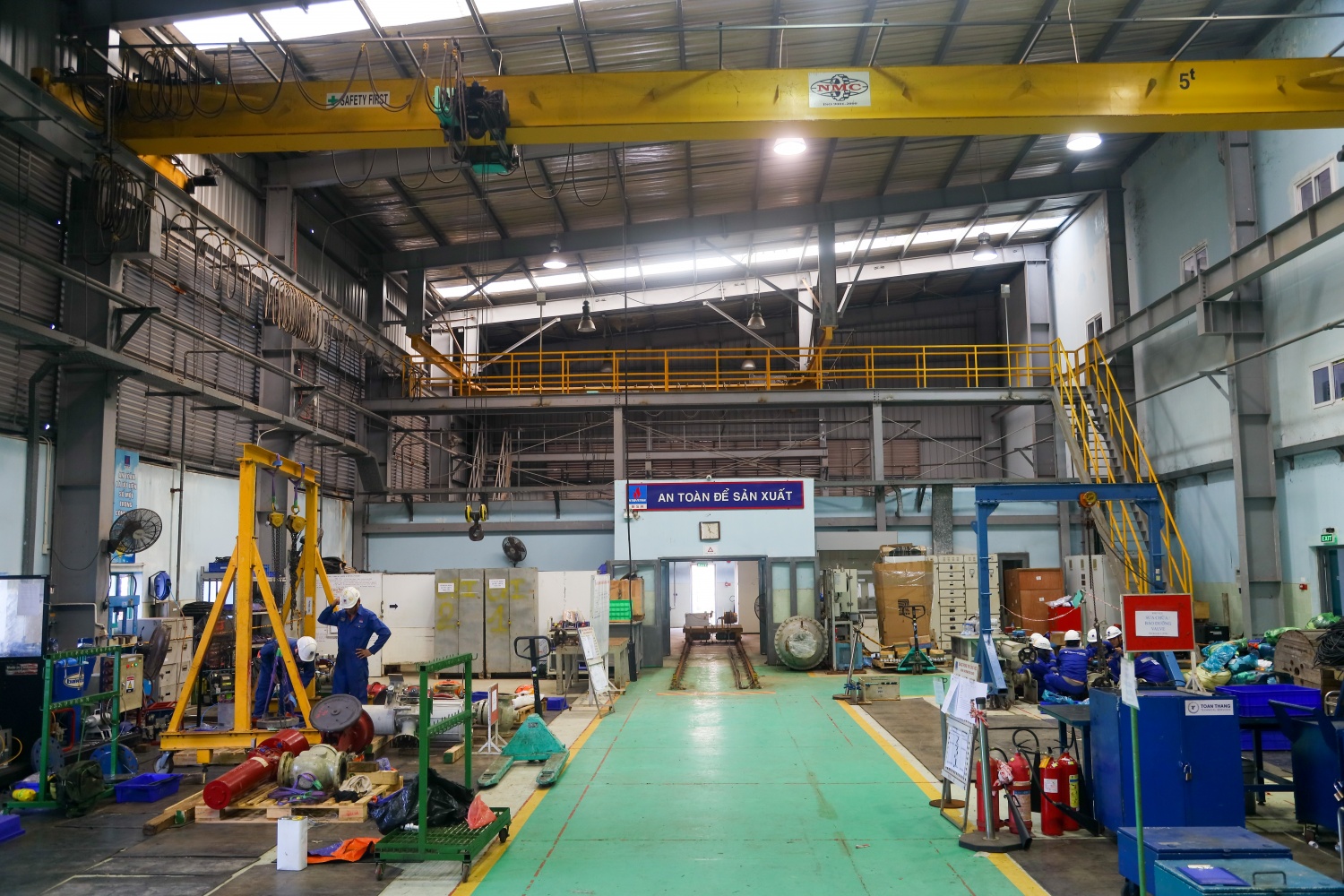 Hoàn thành bảo dưỡng hơn 1.000 van trong kỳ BDTT lần 5 NMLD Dung Quất Hoàn thành bảo dưỡng hơn 1.000 van trong kỳ BDTT lần 5 NMLD Dung Quất