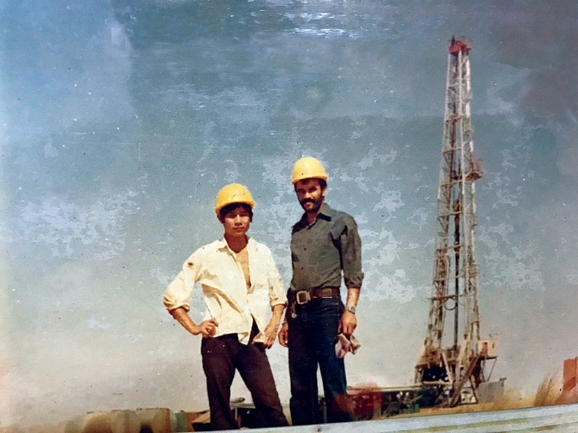 Chuyện về nhóm kỹ sư dầu khí du học ở... Algeria Chuyện về nhóm kỹ sư dầu khí du học ở... Algeria