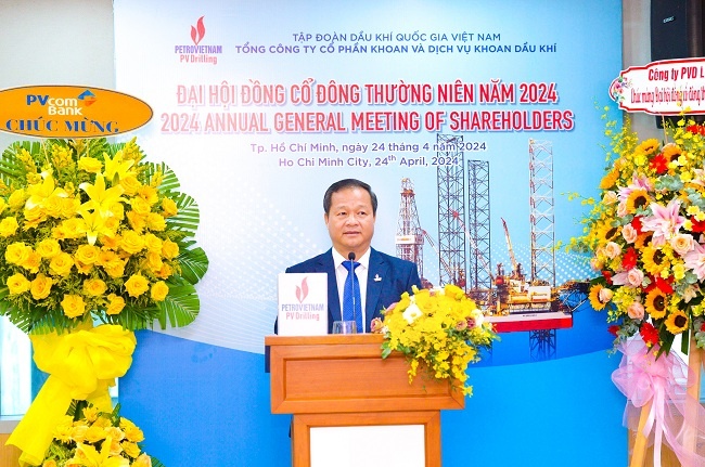 Chủ tịch HĐQT PV Drilling Mai Thế Toàn phát biểu đáp từ tại Đại hội.