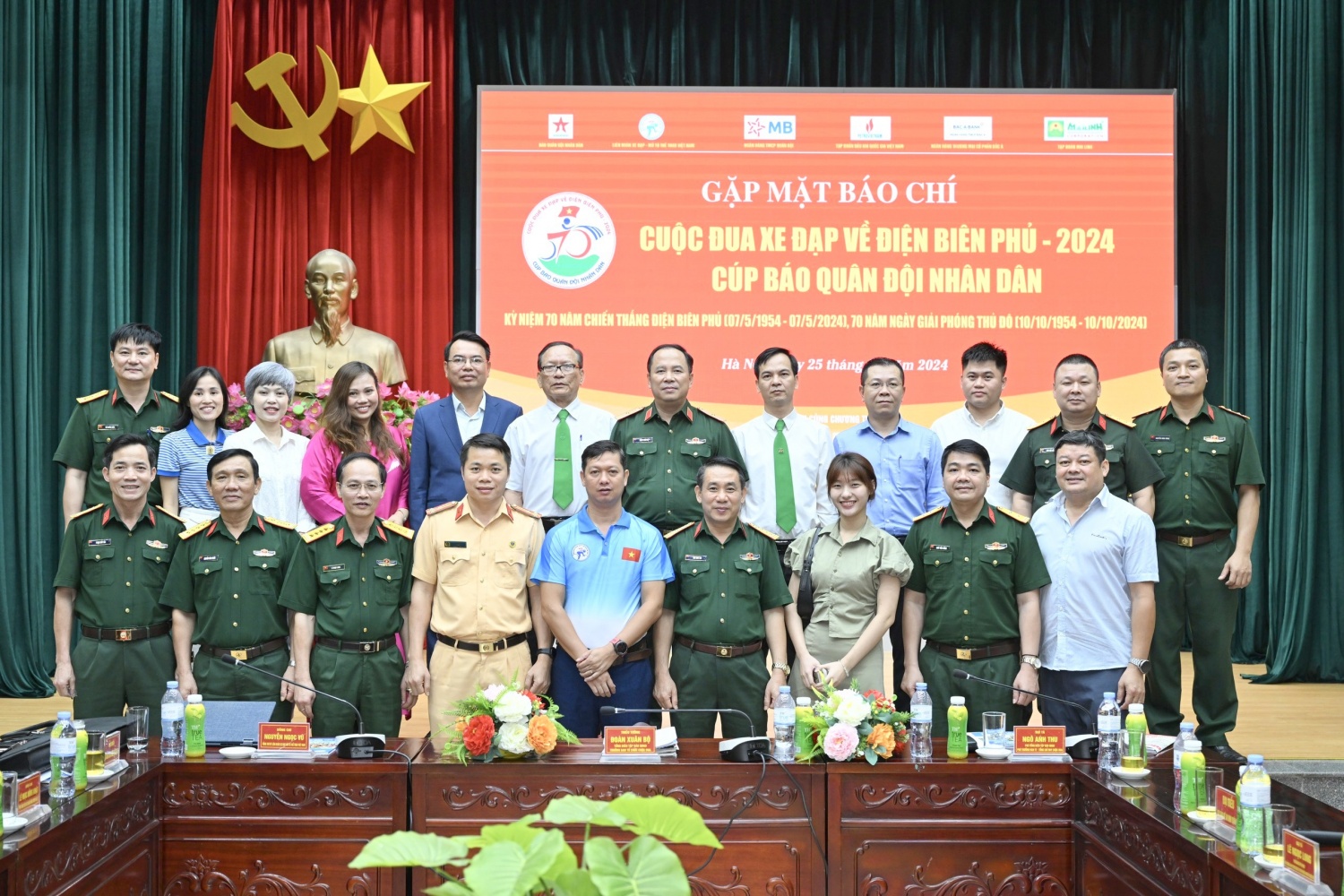 Petrovietnam đồng hành cùng Cuộc đua xe đạp “Về Điện Biên Phủ - 2024, Cúp Báo Quân đội nhân dân” Petrovietnam đồng hành cùng Cuộc đua xe đạp “Về Điện Biên Phủ - 2024, Cúp Báo Quân đội nhân dân”