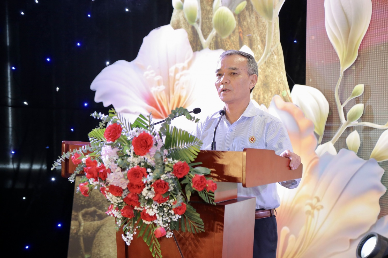 Hội CCB Tập đoàn tổ chức Tọa đàm: “Tiếp lửa truyền thống, cống hiến tương lai” Hội CCB Tập đoàn tổ chức Tọa đàm: “Tiếp lửa truyền thống, cống hiến tương lai”