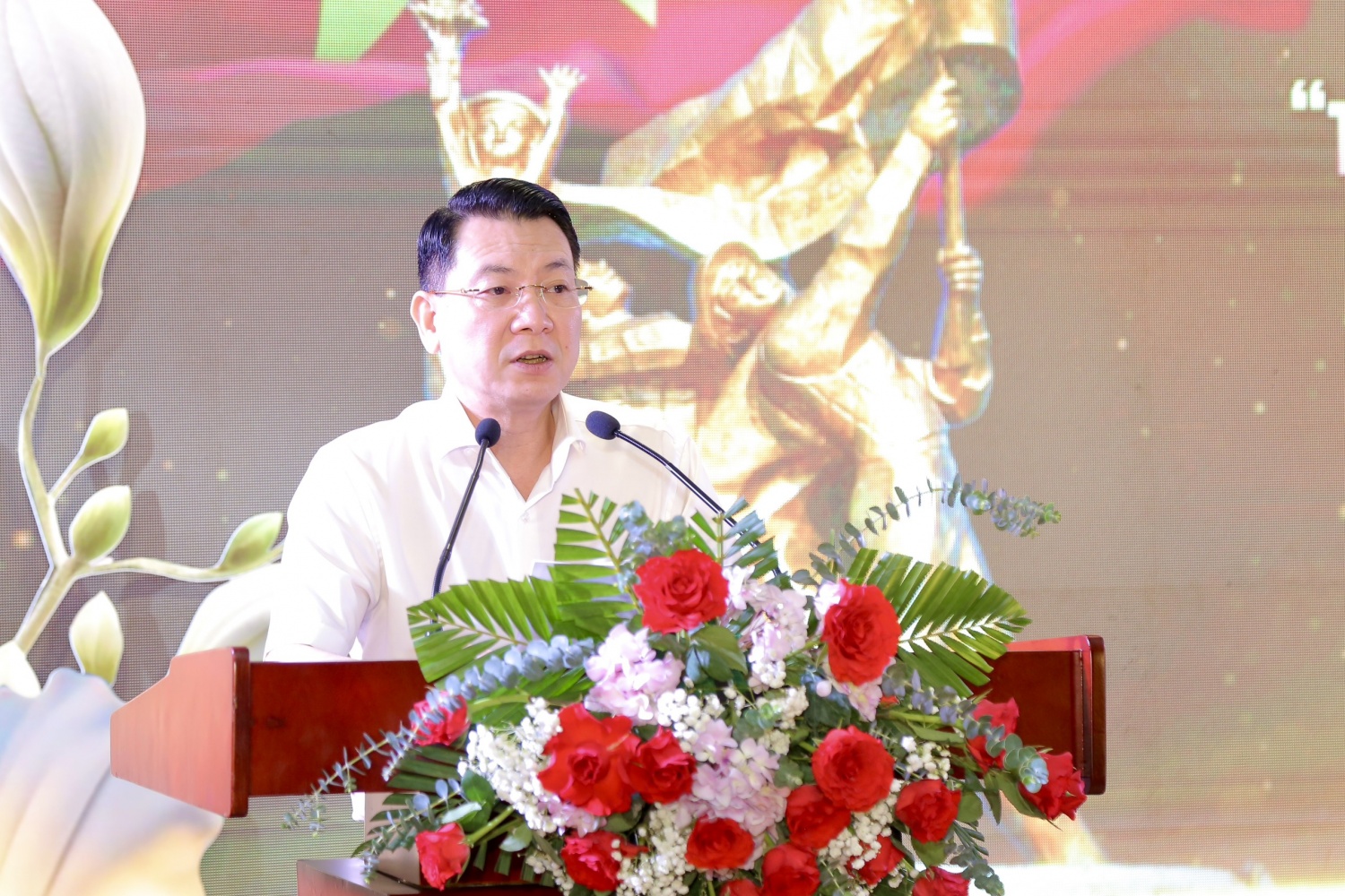 Hội CCB Tập đoàn tổ chức Tọa đàm: “Tiếp lửa truyền thống, cống hiến tương lai” Hội CCB Tập đoàn tổ chức Tọa đàm: “Tiếp lửa truyền thống, cống hiến tương lai”