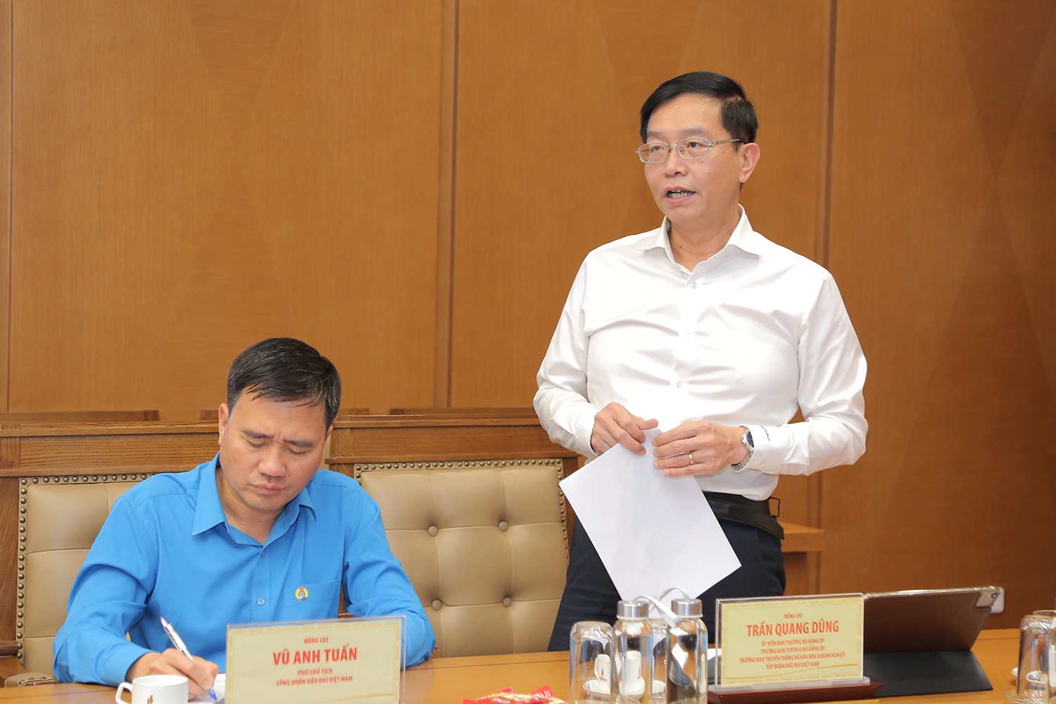 Đoàn Thanh niên Tập đoàn hoàn thành vượt mức các nhóm chỉ tiêu trong Tháng Thanh niên 2024 Đoàn Thanh niên Tập đoàn hoàn thành vượt mức các nhóm chỉ tiêu trong Tháng Thanh niên 2024