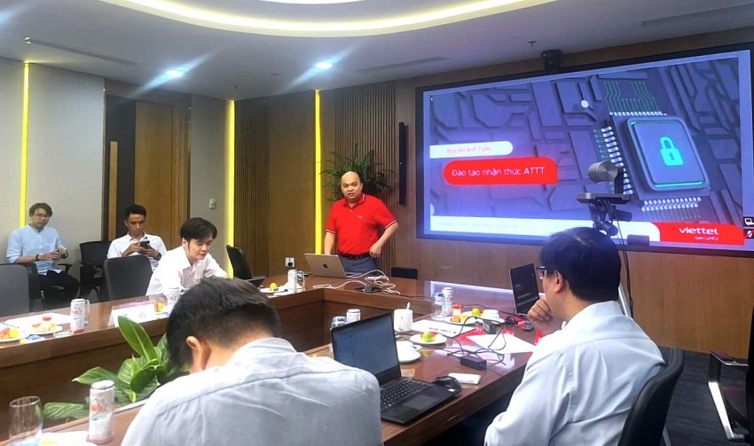 PTSC đào tạo “Nhận thức về An toàn thông tin” cho người lao động PTSC đào tạo