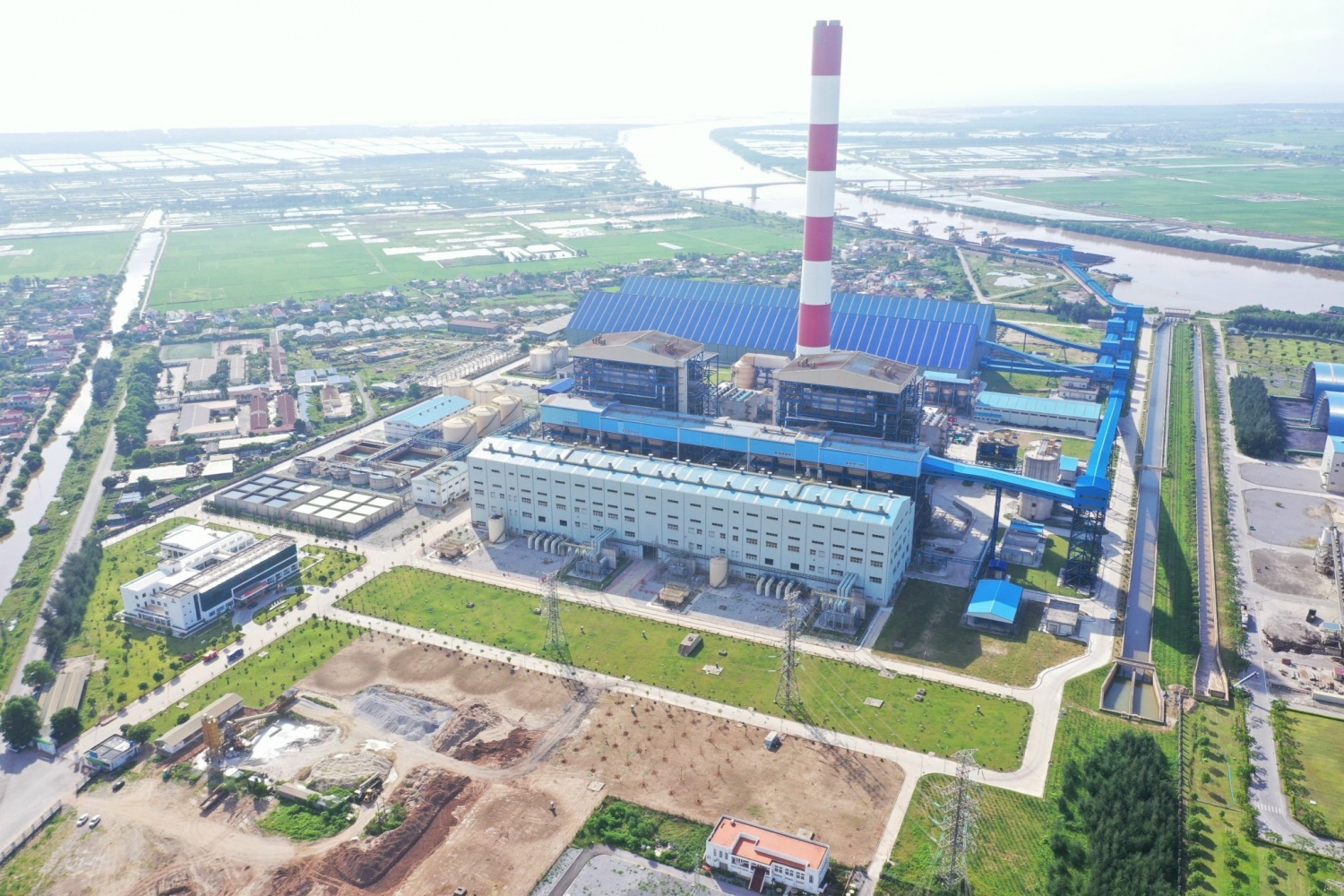Vận hành các nhà máy ổn định, an toàn, PVPGB vượt kế hoạch sản lượng điện tháng 4/2024”