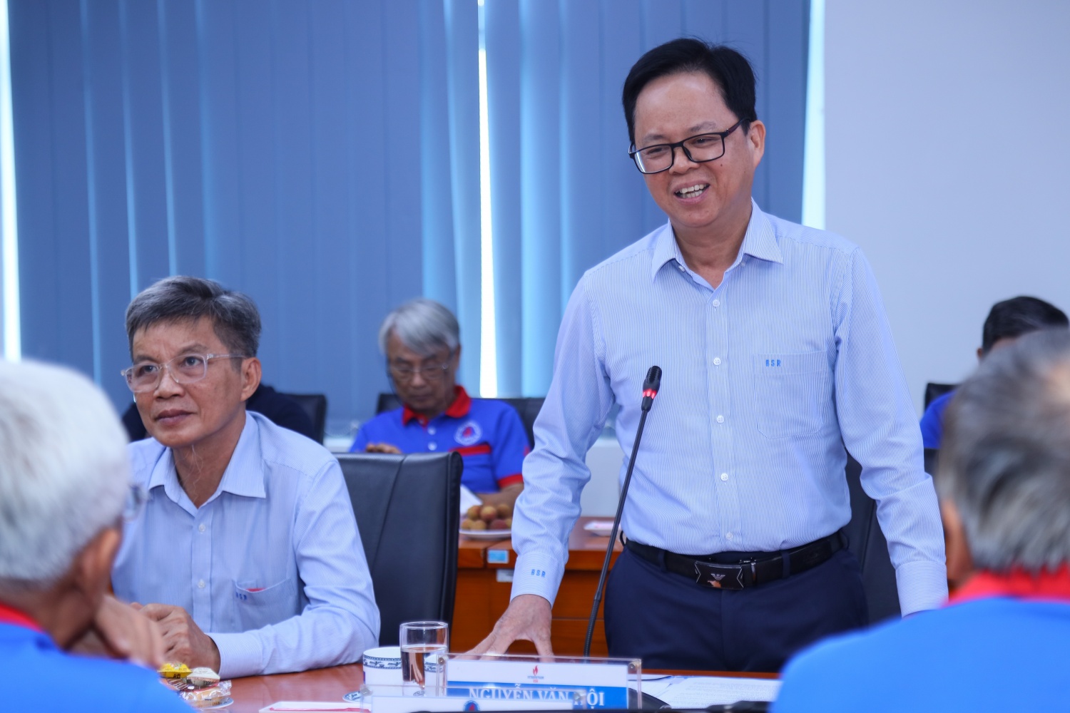 Hội Dầu khí Vũng Tàu và Hội Dầu khí Quảng Ngãi tổ chức giao lưu, gặp mặt tại miền Trung Hội Dầu khí Vũng Tàu và Hội Dầu khí Quảng Ngãi tổ chức giao lưu, gặp mặt tại miền Trung