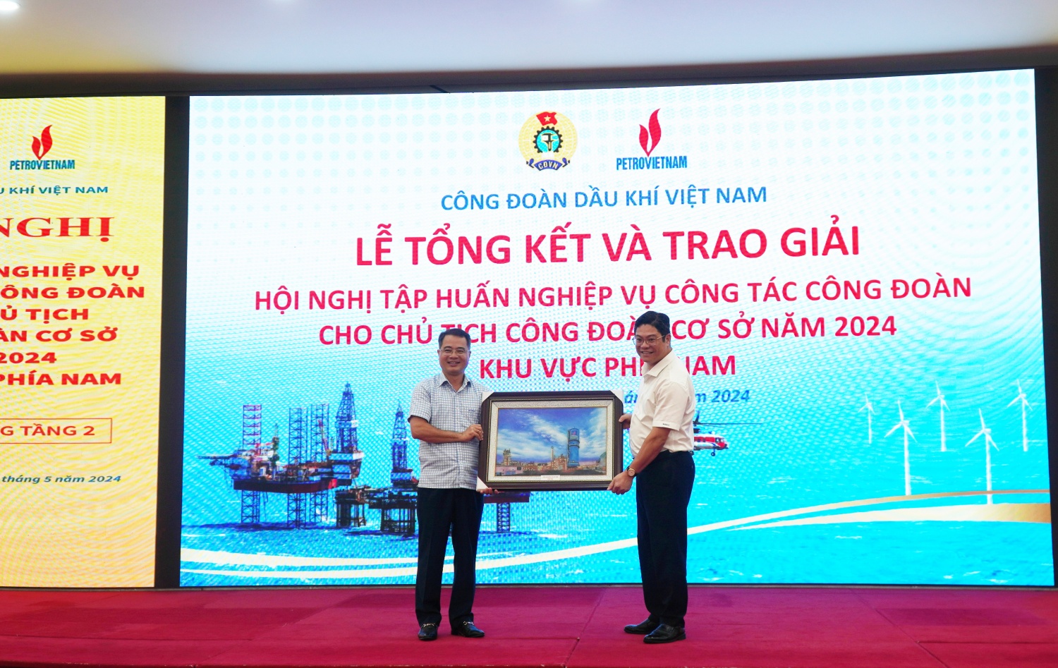 CĐ DKVN Tổng kết Hội nghị tập huấn nghiệp vụ cho chủ tịch công đoàn cơ sở năm 2024 khu vực phía Nam CĐ DKVN tổng kết Hội nghị tập huấn nghiệp vụ cho chủ tịch công đoàn cơ sở năm 2024 khu vực phía Nam