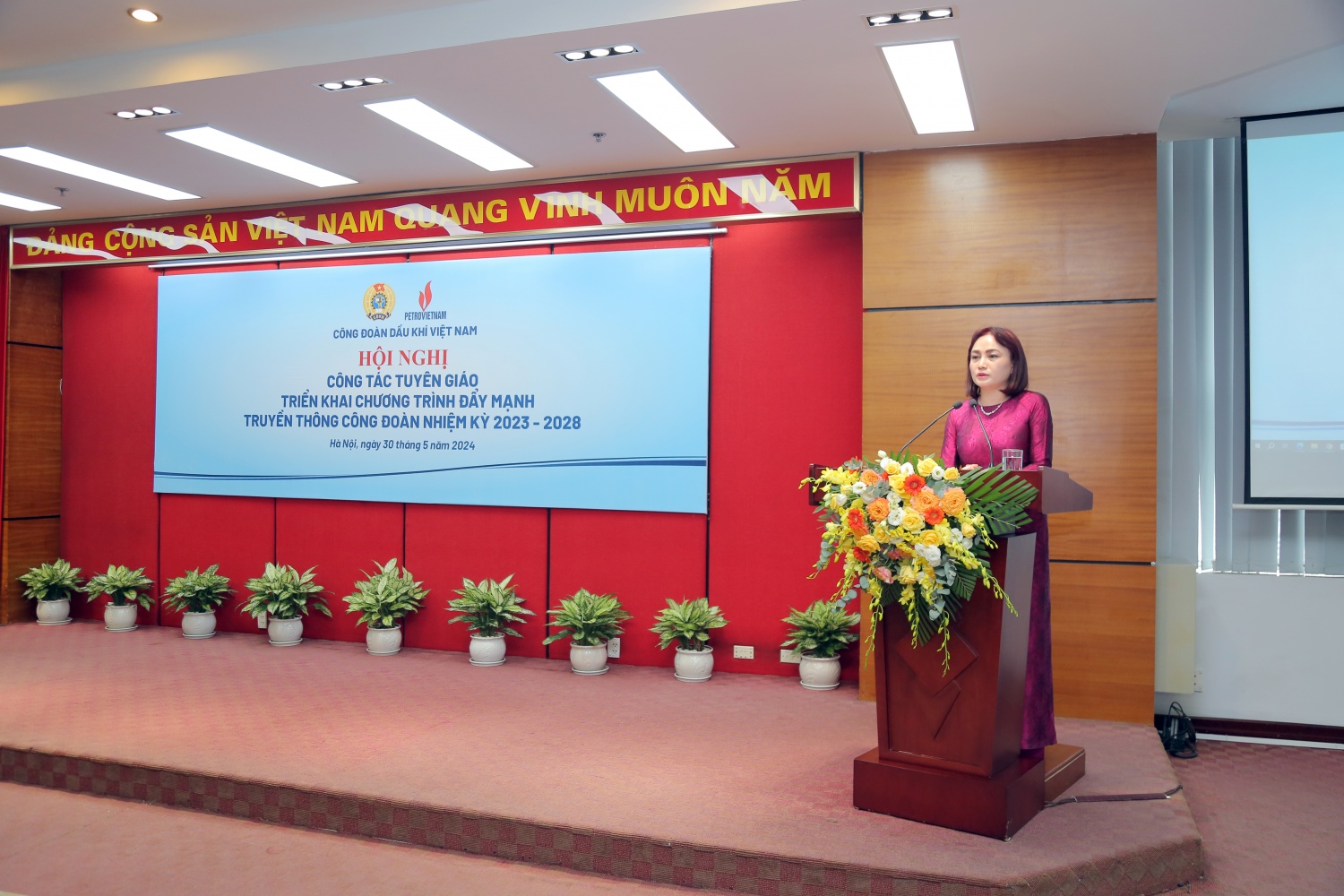 Công đoàn Dầu khí Việt Nam: Đẩy mạnh, nâng cao hiệu quả công tác truyền thông công đoàn Công đoàn Dầu khí Việt Nam: Đẩy mạnh, nâng cao hiệu quả công tác truyền thông công đoàn