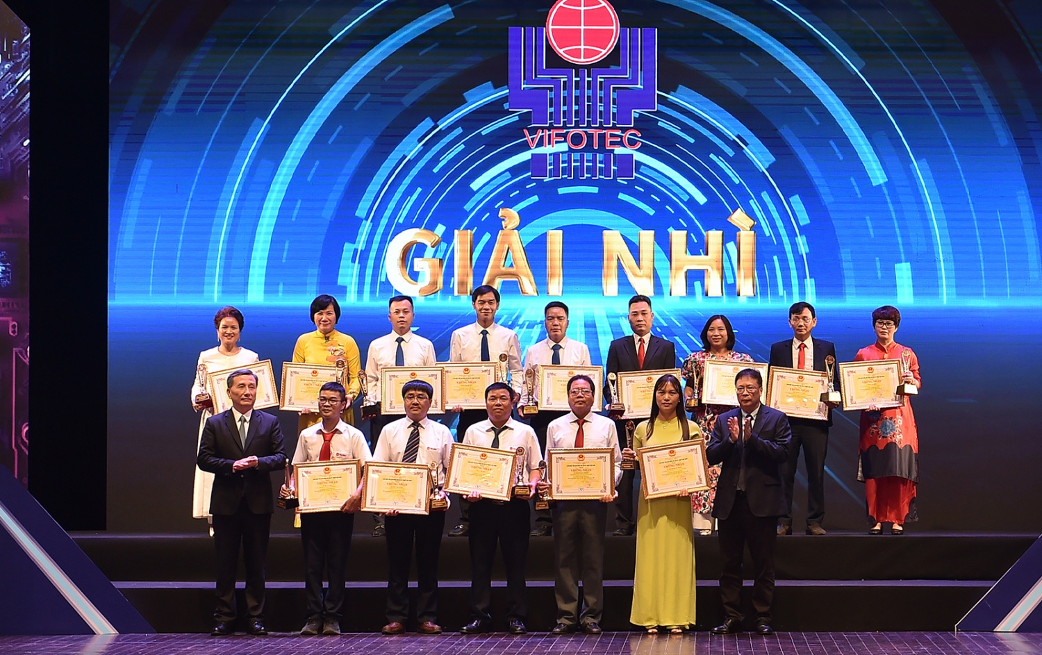 6 công trình khoa học ngành Dầu khí đạt Giải thưởng VIFOTEC năm 2023 6 công trình khoa học ngành Dầu khí đạt Giải thưởng VIFOTEC năm 2023