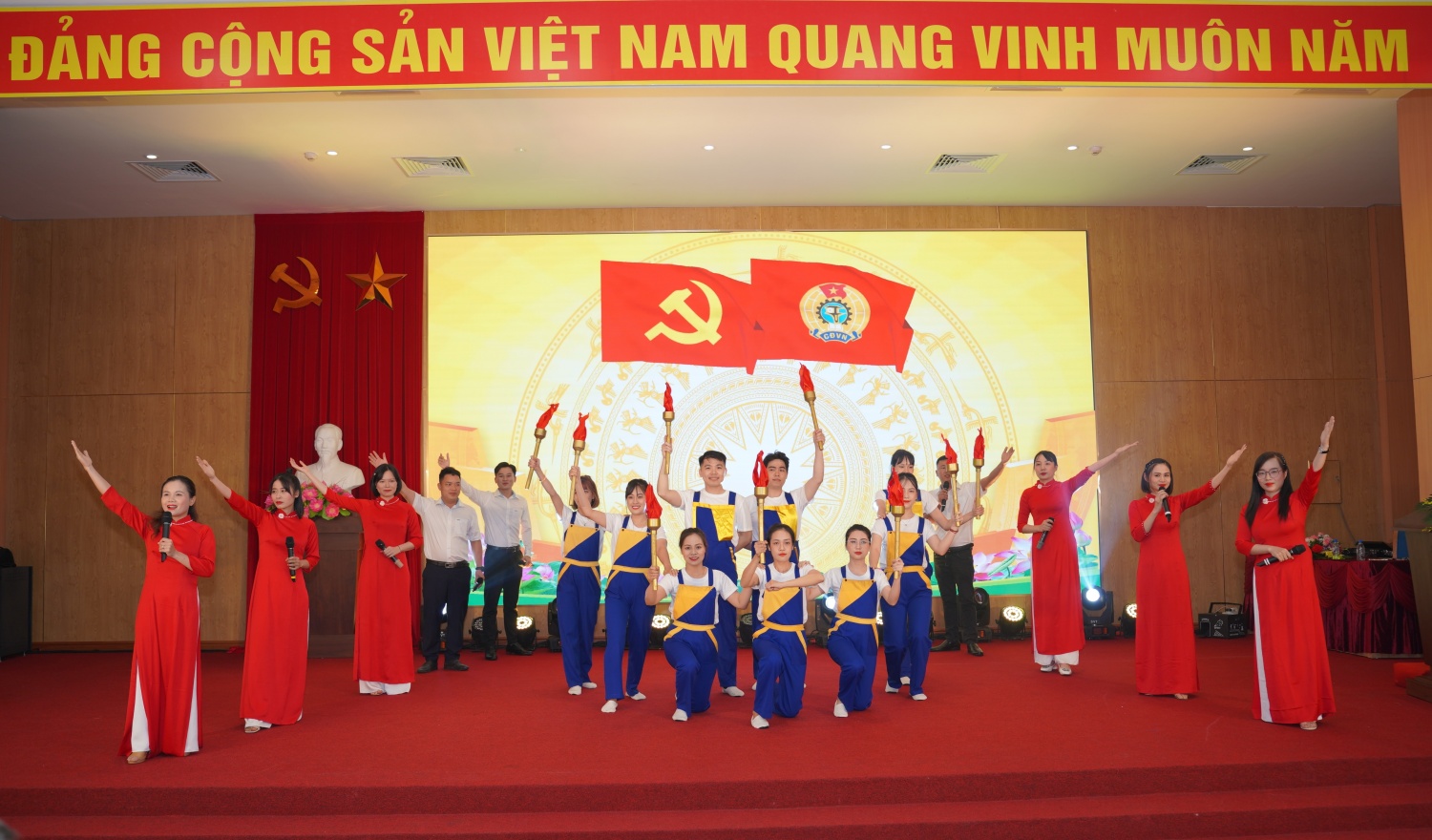 Công đoàn Nhà máy Nhiệt điện Thái bình 2 tổ chức thành công Đại hội lần thứ nhất, nhiệm kỳ 2024 - 2028 Công đoàn Nhà máy Nhiệt điện Thái bình 2 tổ chức thành công Đại hội lần thứ nhất, nhiệm kỳ 2024 - 2028