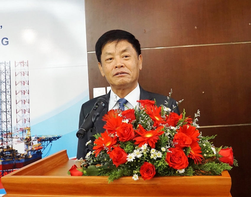 Ông Trần Quốc Việt – Chủ tịch HĐTV PVEP và ông Trần Hồng Nam - Tổng giám đốc PVEP phát biểu tại lễ ký kết hợp đồng gói thầu Ông Trần Quốc Việt – Chủ tịch HĐTV PVEP và ông Trần Hồng Nam - Tổng giám đốc PVEP phát biểu tại lễ ký kết hợp đồng gói thầu