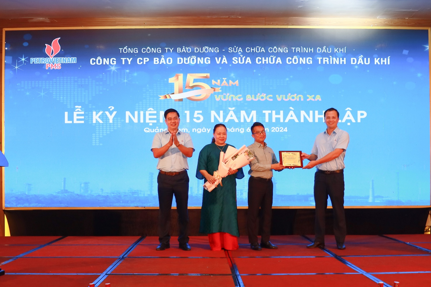 “NLĐ PMS đoàn kết và đồng lòng, tiếp tục đưa PMS vượt qua thử thách, chinh phục thành công” “NLĐ PMS đoàn kết và đồng lòng, tiếp tục đưa PMS vượt qua thử thách, chinh phục thành công”