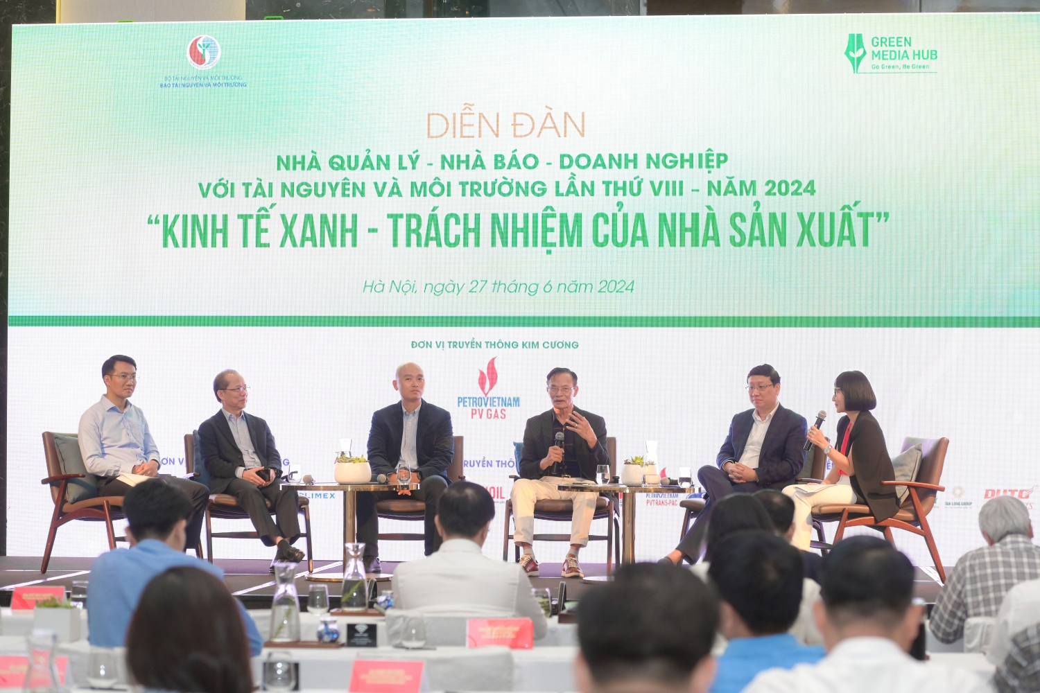 Kinh tế xanh - Trách nhiệm của nhà sản xuất Kinh tế xanh - Trách nhiệm của nhà sản xuất