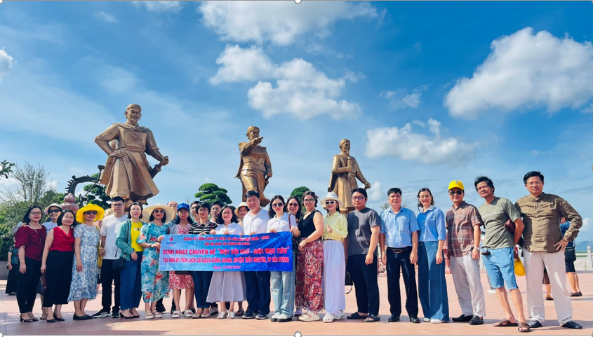 Chi bộ Ban Tài chính Kế toán PV Power triển khai đợt sinh hoạt chuyên đề “Một đội ngũ, một mục tiêu” Chi bộ Ban Tài chính Kế toán PV Power triển khai đợt sinh hoạt chuyên đề “Một đội ngũ, một mục tiêu”