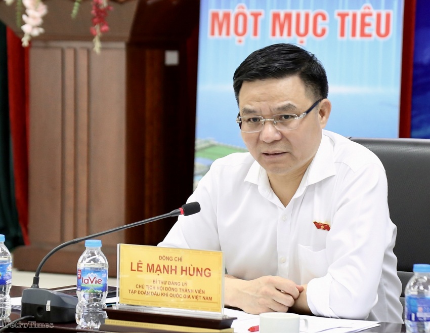 Chủ tịch HĐTV Petrovietnam Lê Mạnh Hùng: Không được để khó khăn nào làm ảnh hưởng đến chuỗi dự án Lô B Chủ tịch HĐTV Petrovietnam Lê Mạnh Hùng: Không được để khó khăn nào làm ảnh hưởng đến chuỗi dự án Lô B