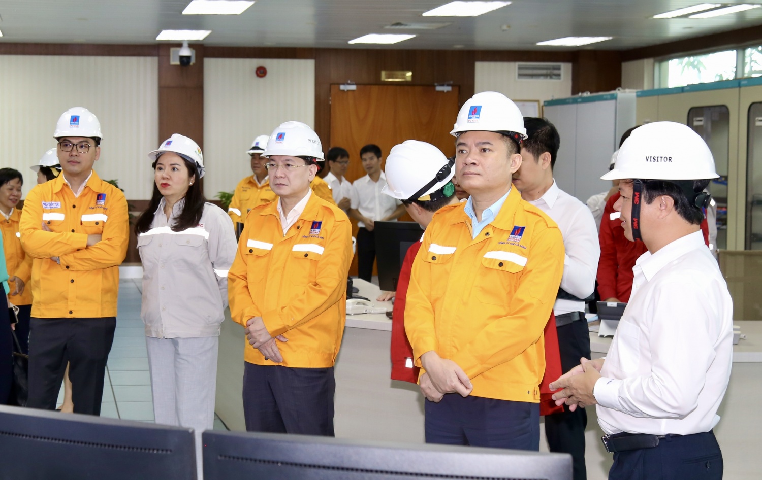 Đoàn công tác Petrovietnam thăm PV Power Cà Mau Lãnh đạo Petrovietnam thăm và làm việc tại PV Power Cà Mau