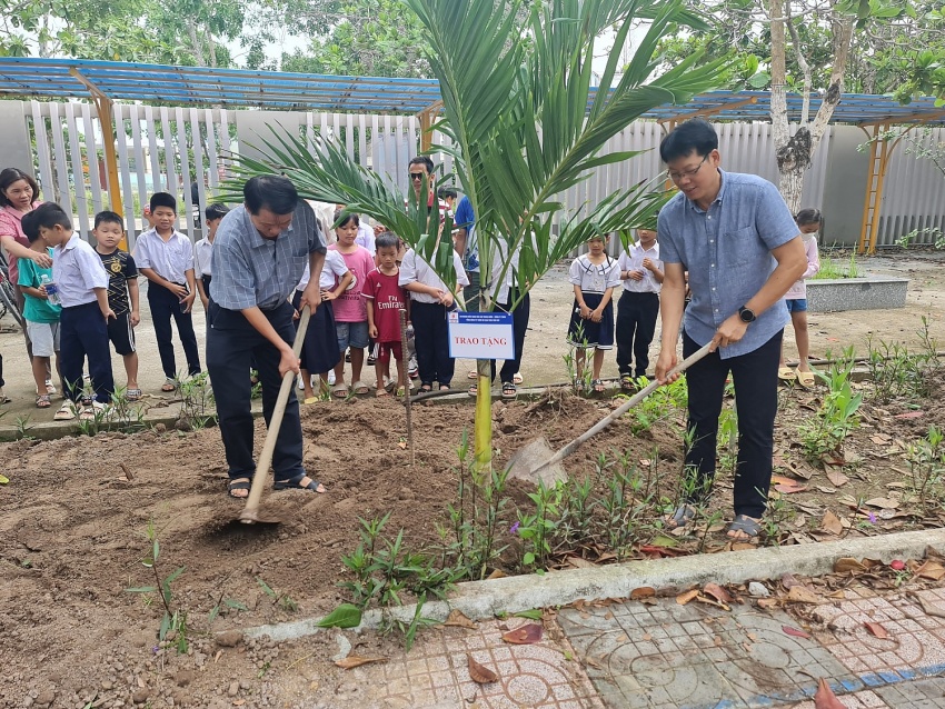 PVEP-POC với thông điệp “Bờ Biển Sạch – Tương Lai Xanh” PVEP-POC lan tỏa thông điệp “Bờ biển sạch – Tương lai xanh”