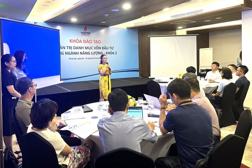 Khóa đào tạo “Quản trị danh mục vốn đầu tư trong ngành năng lượng” Khóa đào tạo Quản trị danh mục vốn đầu tư trong ngành năng lượng