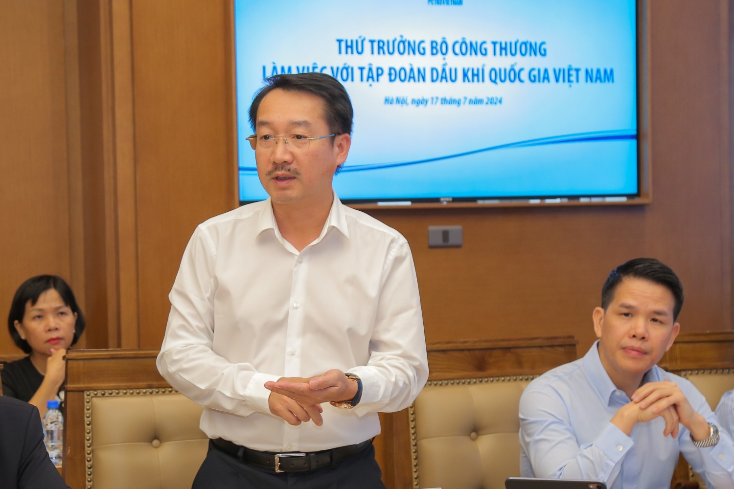 Kỳ vọng Việt Nam thành trung tâm năng lượng tái tạo của khu vực Kỳ vọng Việt Nam thành trung tâm năng lượng tái tạo của khu vực