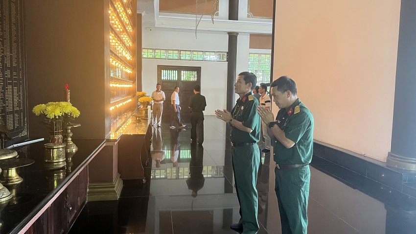 Xí nghiệp Xây lắp Vietsovpetro với các hoạt động tri ân Ngày Thương binh - Liệt sĩ Xí nghiệp Xây lắp Vietsovpetro tổ chức các hoạt động tri ân nhân Ngày Thương binh - Liệt sĩ