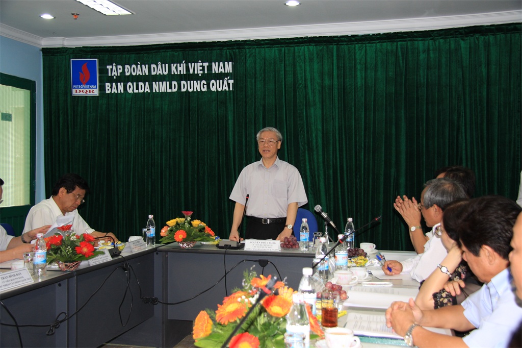 Đồng chí Nguyễn Phú Trọng phát biểu tại buổi làm việc Đồng chí Nguyễn Phú Trọng phát biểu tại buổi làm việc