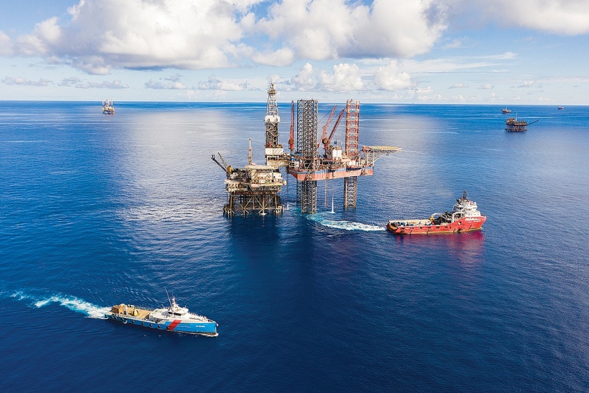 Petrovietnam vững vàng tâm thế viết tiếp những trang sử mới Petrovietnam thực hiện hoạt động khai thác dầu khí của