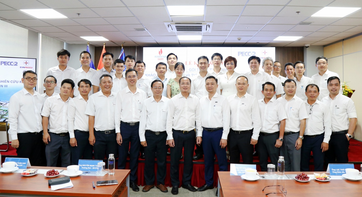 Ban QLDA Sông Hậu 1 và Liên danh PECC2-PECC3 ký kết các hợp đồng về Dự án Ô Môn III Ban QLDA Sông Hậu 1 và Liên danh PECC2-PECC3 ký kết các hợp đồng Dự án Nhiệt điện Ô Môn III