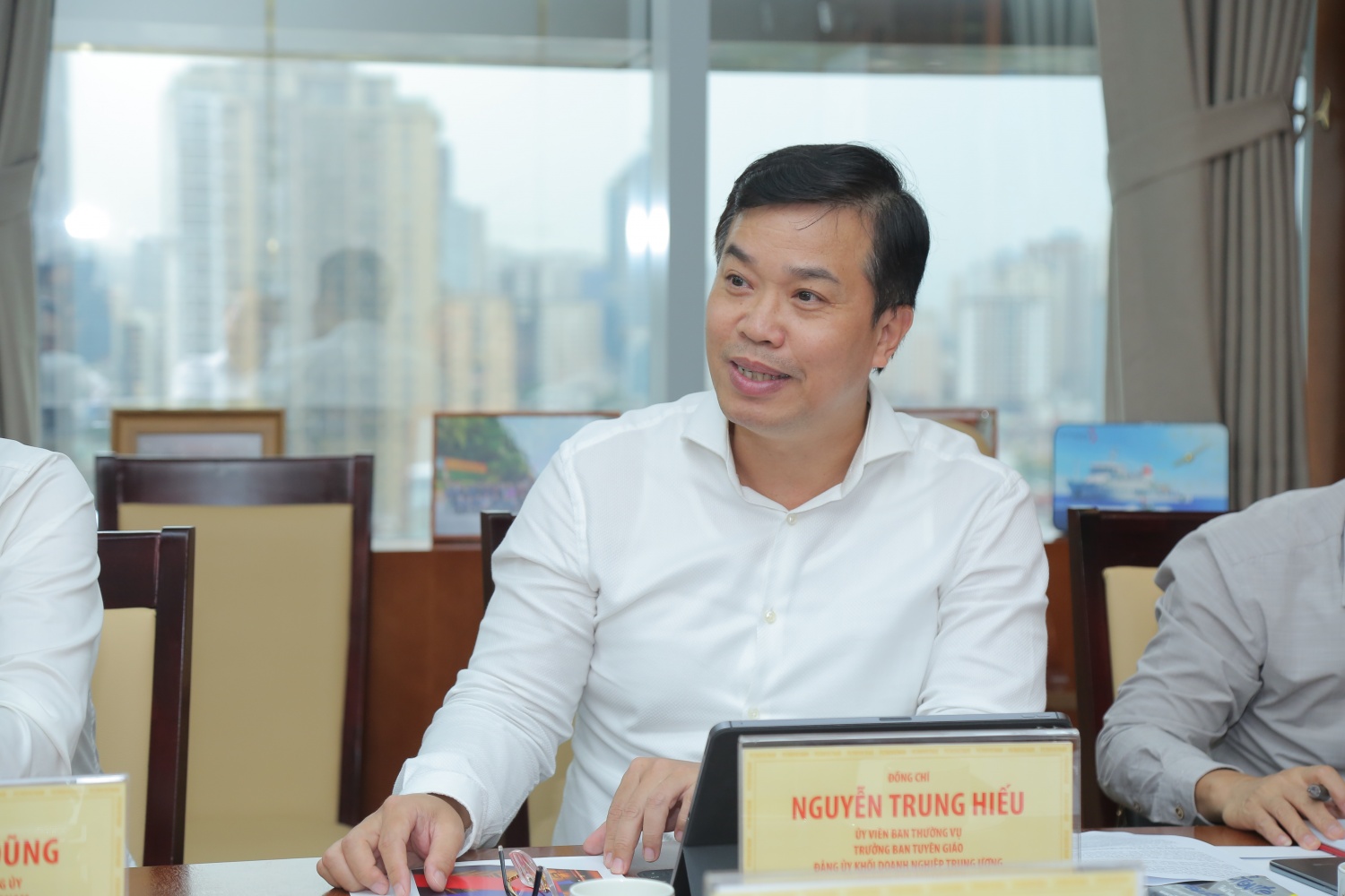 Petrovietnam tiến tới quản trị doanh nghiệp bằng văn hoá văn hoá Petrovietnam trong văn hoá doanh nghiệp Việt Nam