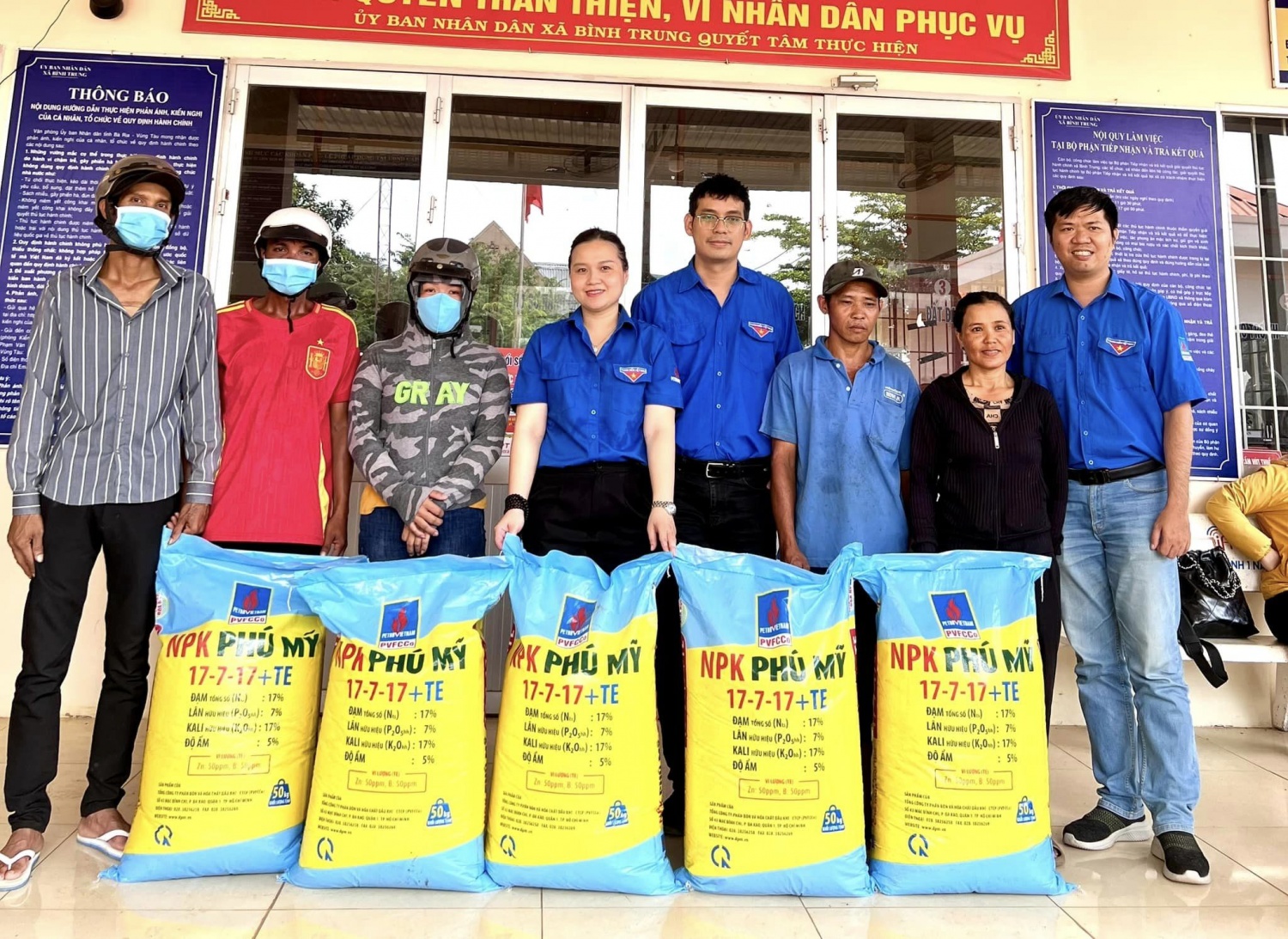 Tuổi trẻ PVFCCo: Một “mùa hè xanh” thiết thực và ý nghĩa Tuổi trẻ PVFCCo làm nên một “mùa hè xanh” thiết thực và ý nghĩa