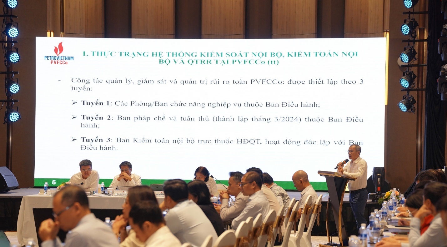 Petrovietnam tổ chức Hội thảo chuyên môn về công tác kiểm soát năm 2024 Petrovietnam tổ chức Hội thảo chuyên môn về công tác kiểm soát năm 2024