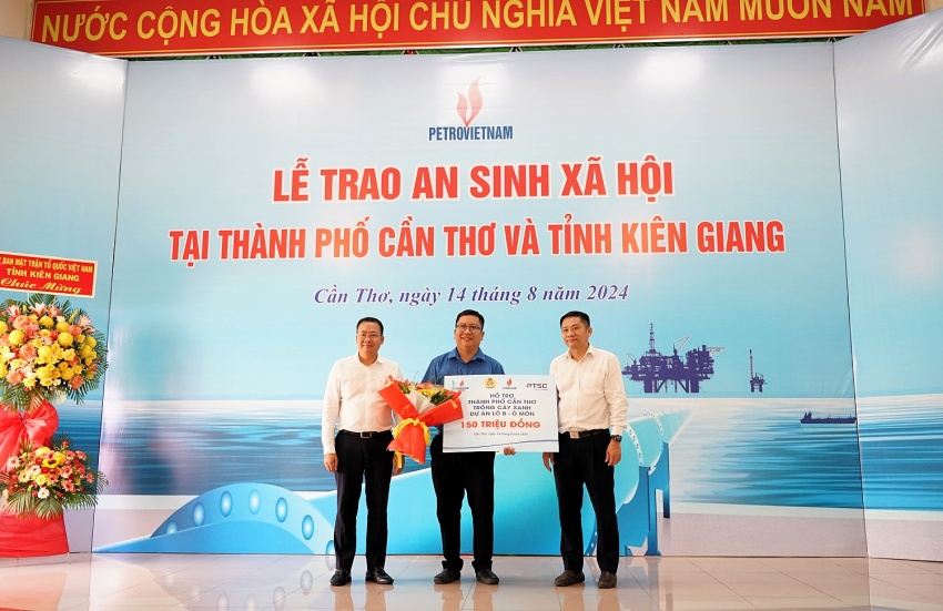 Petrovietnam ủng hộ 6 tỷ đồng xây nhà Đại đoàn kết tại Cần Thơ và Kiên Giang Petrovietnam ủng hộ 6 tỷ đồng xây nhà Đại đoàn kết tại Cần Thơ và Kiên Giang