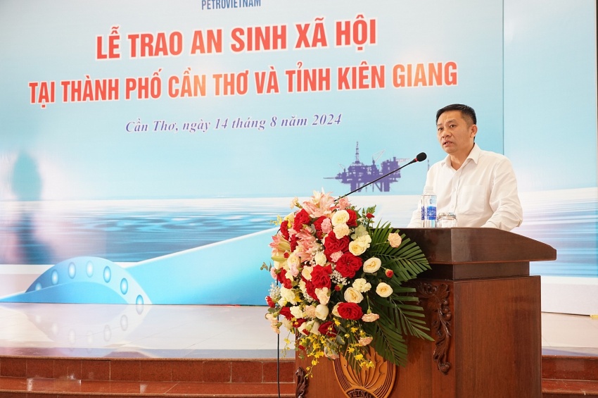 Petrovietnam ủng hộ 6 tỷ đồng xây nhà Đại đoàn kết tại Cần Thơ và Kiên Giang Petrovietnam ủng hộ 6 tỷ đồng xây nhà Đại đoàn kết tại Cần Thơ và Kiên Giang