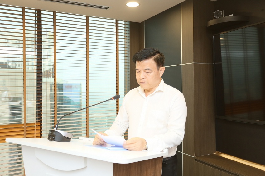 Đồng chí Kiều Ngọc Anh - Ủy viên Ban chấp hành Đảng bộ, Chủ tịch Công đoàn PVEP phát biểu phát động thực hiện VHDK & 5S, triển khai phong trào SKSC Đồng chí Kiều Ngọc Anh - Ủy viên Ban chấp hành Đảng bộ, Chủ tịch Công đoàn PVEP phát biểu phát động thực hiện VHDK & 5S, triển khai phong trào SKSC