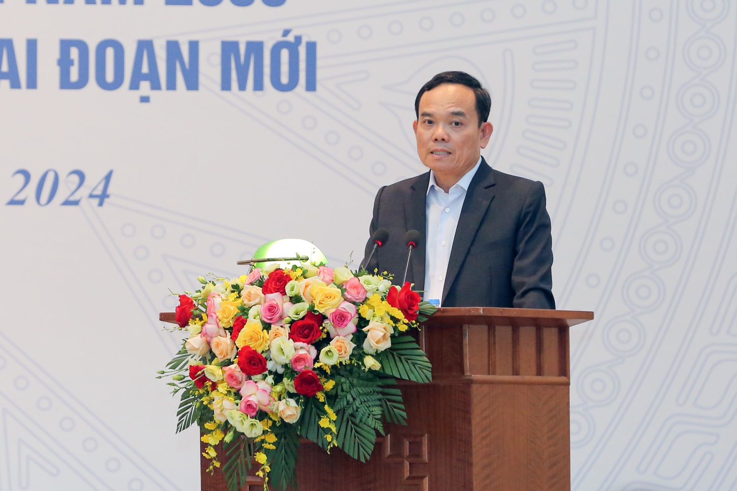 Petrovietnam tập trung triển khai các nhiệm vụ, giải pháp theo tinh thần của Kết luận 76-KL/TW Petrovietnam tập trung triển khai các nhiệm vụ, giải pháp theo tinh thần của Kết luận 76-KL/TW