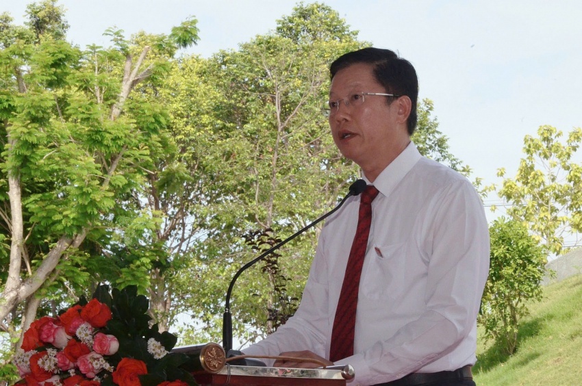 Tượng đài Dầu khí - Biểu tượng gắn kết của ngành Dầu khí với tỉnh Bà Rịa-Vũng Tàu Tượng đài Dầu khí - Biểu tượng gắn kết của ngành Dầu khí với tỉnh Bà Rịa-Vũng Tàu