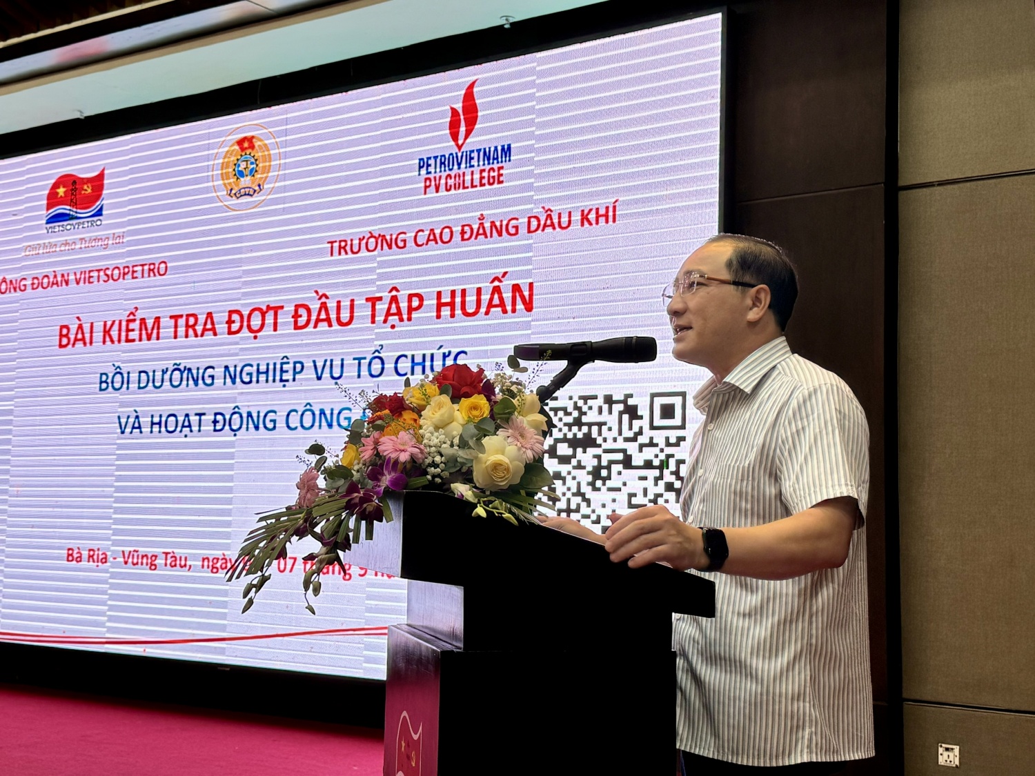 Công đoàn Vietsovpetro tổ chức Hội nghị tập huấn cán bộ Công đoàn chủ chốt năm 2024 Công đoàn Vietsovpetro tổ chức Hội nghị tập huấn cán bộ Công đoàn chủ chốt năm 2024